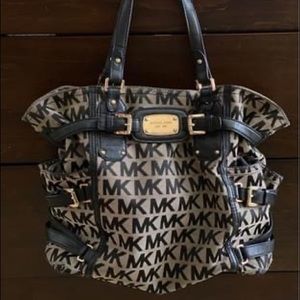 michael kors purse